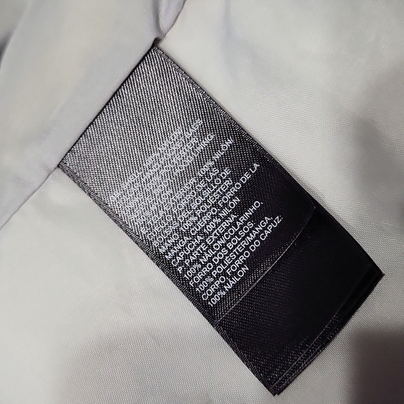 The North Face Purple Lightweight Water Resistant Hooded fleece lined triclimate - Picture 11 of 16